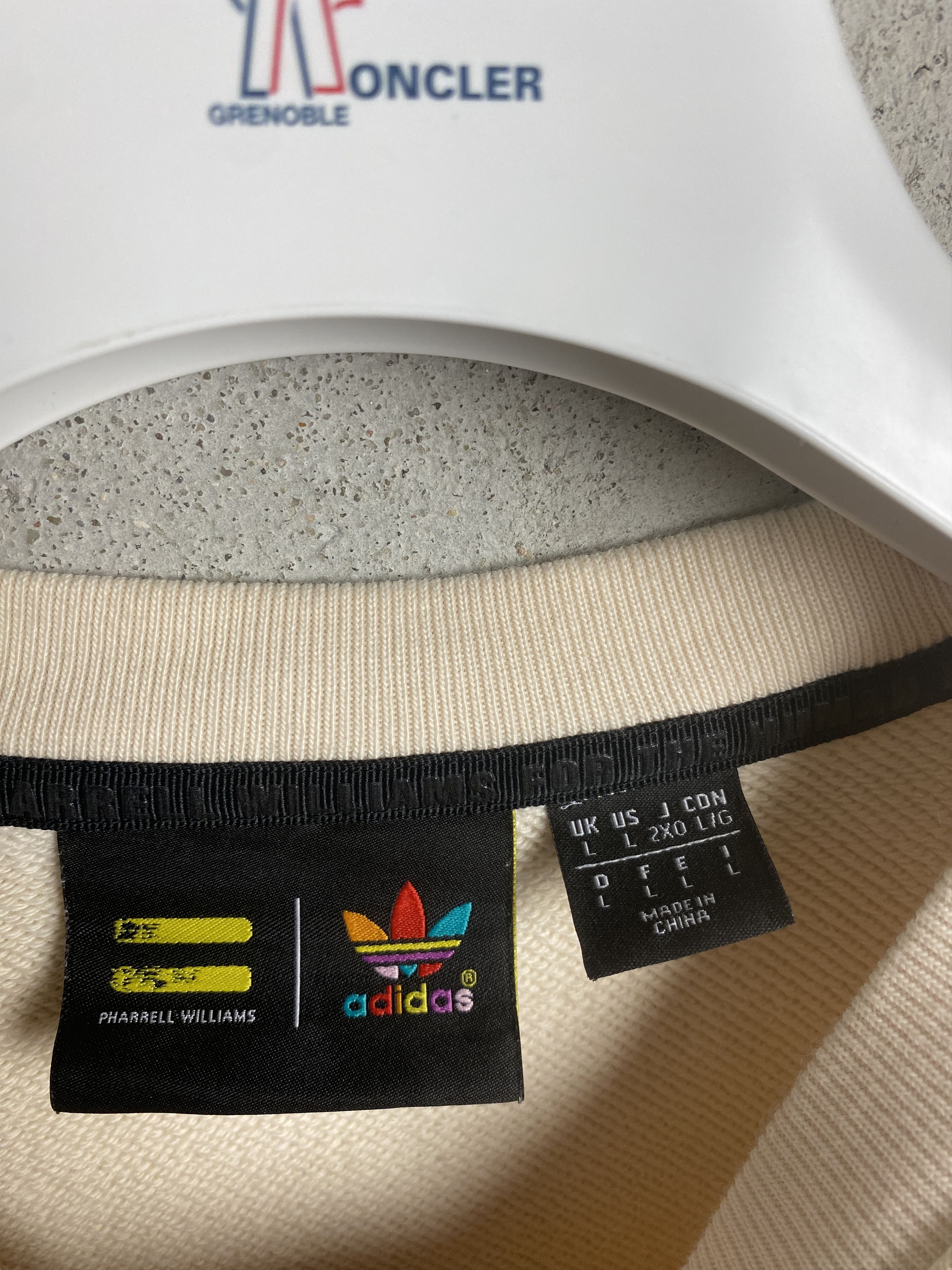 Adidas × Pharrell Adidas x Pharrell Williams Humanrace sweatshrit crewneck Size US L / EU 52-54 / 3 - 3 Thumbnail