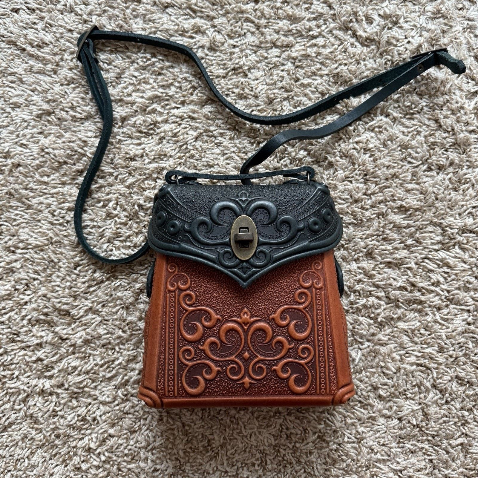 Other $125 Lymar Leather Crossbody Purse Bag Shoulder Strap Mini Size ONE SIZE - 1 Thumbnail