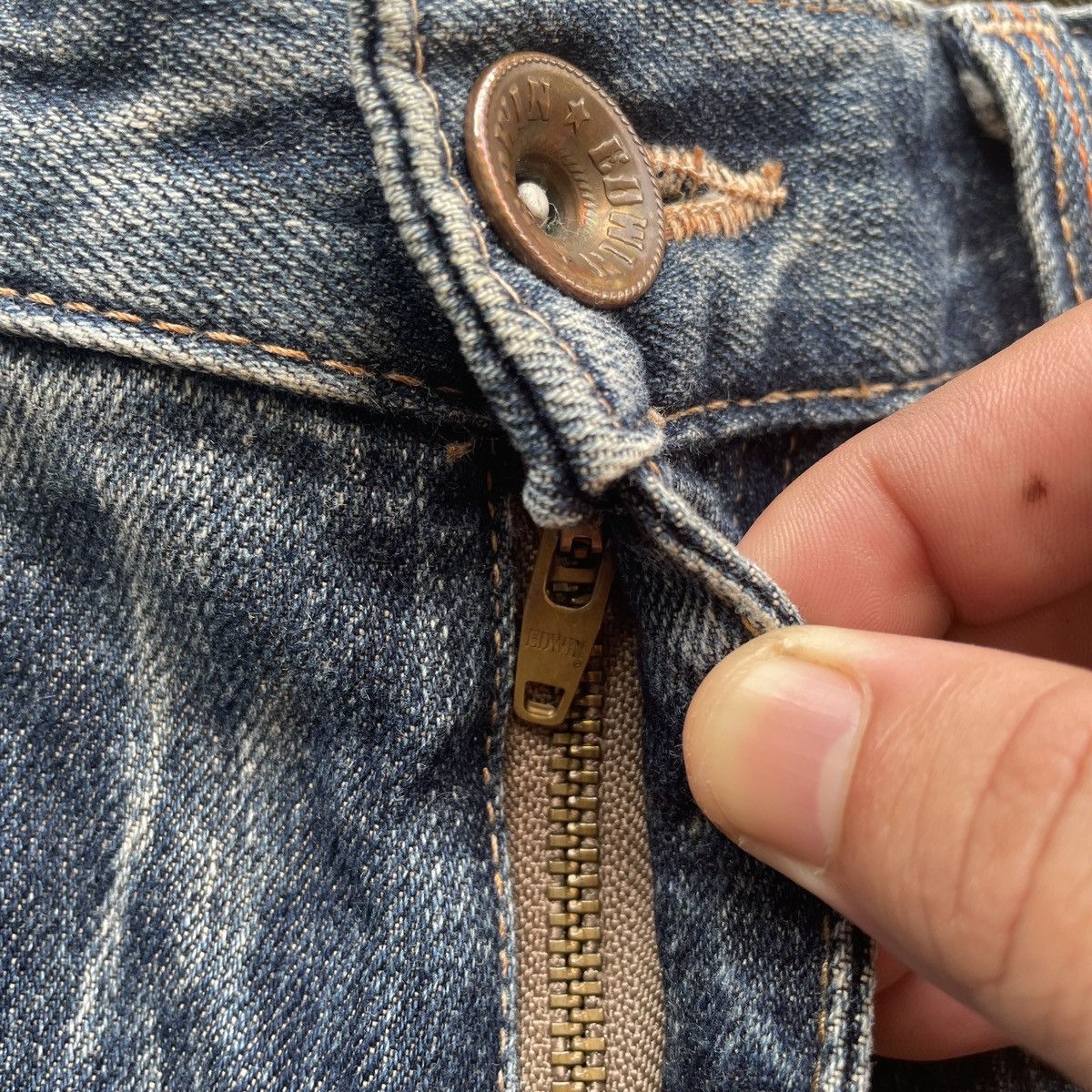 Edwin W34x31.5 Vintage Edwin Distressed Denim Faded Jeans Pants Size US 34 / EU 50 - 8 Thumbnail