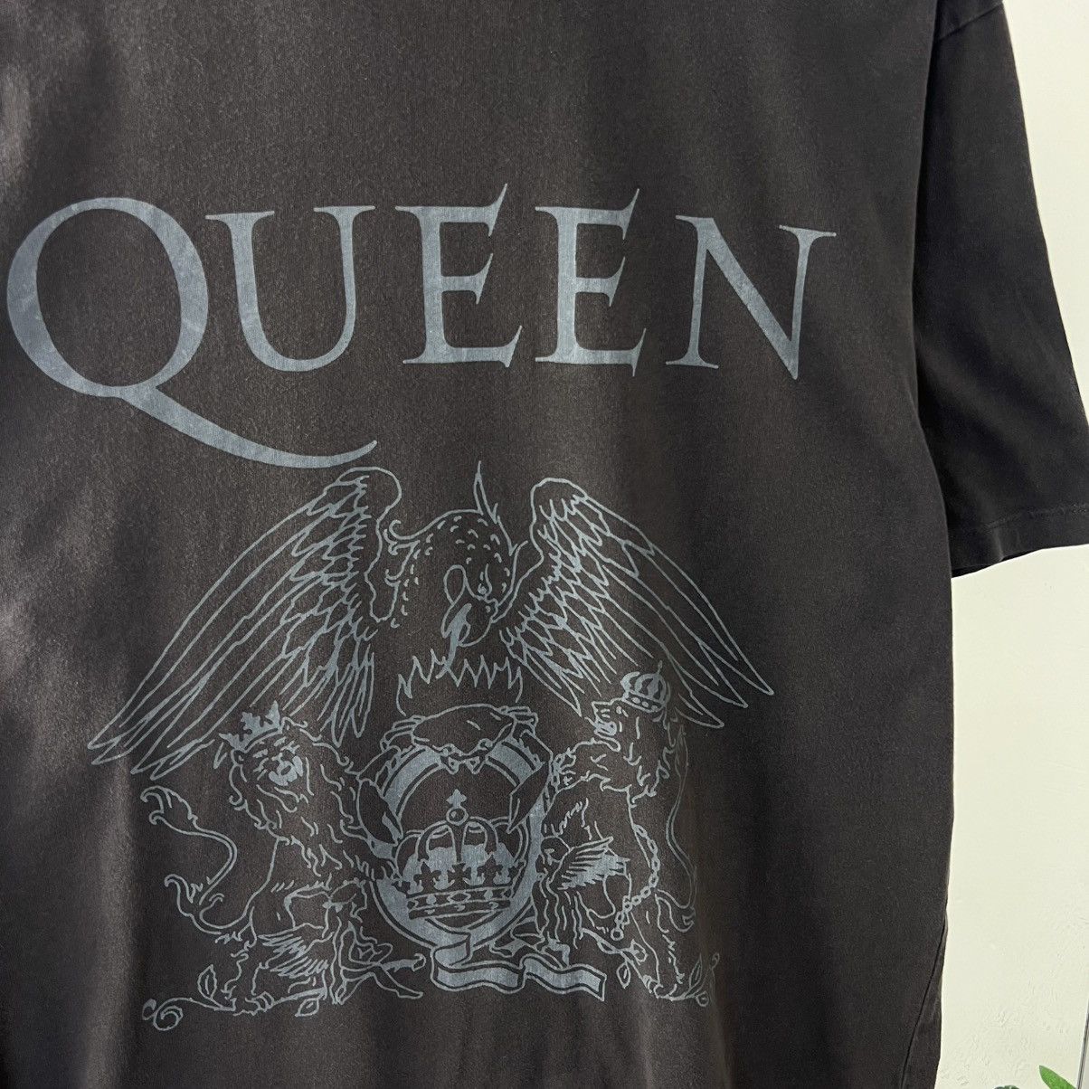Band Tees Vintage Y2K Queen Big Logo Rock Band T-Shirt Streetwear Size US L / EU 52-54 / 3 - 3 Thumbnail