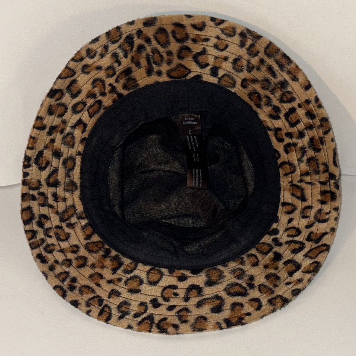 Urban Outfitters Vintage Alt Leopard Animal Print Women's Bucket Hat Size ONE SIZE - 4 Thumbnail