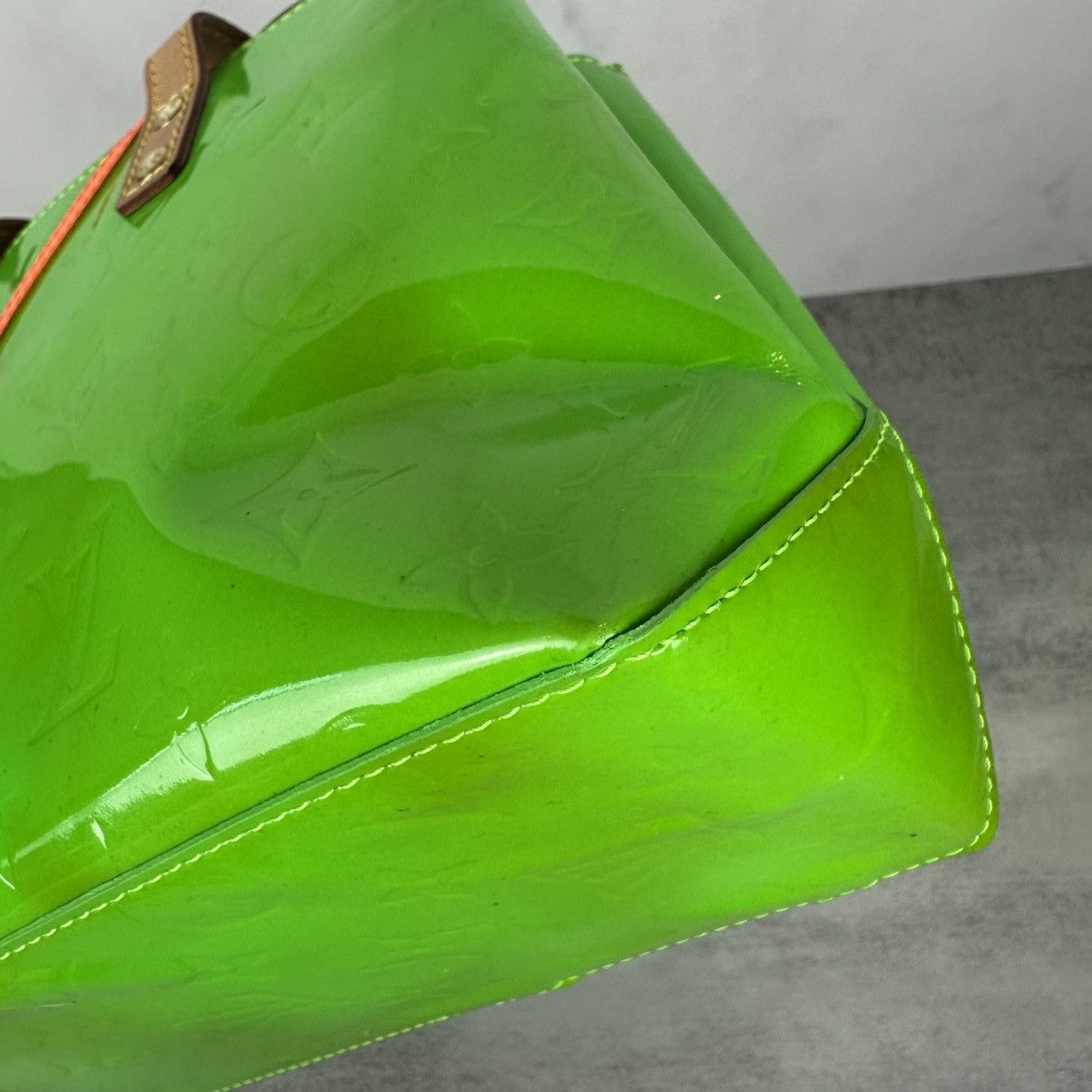 Louis Vuitton Louis Vuitton Green Vernis Reade PM Limited Edition Size ONE SIZE - 16 Thumbnail
