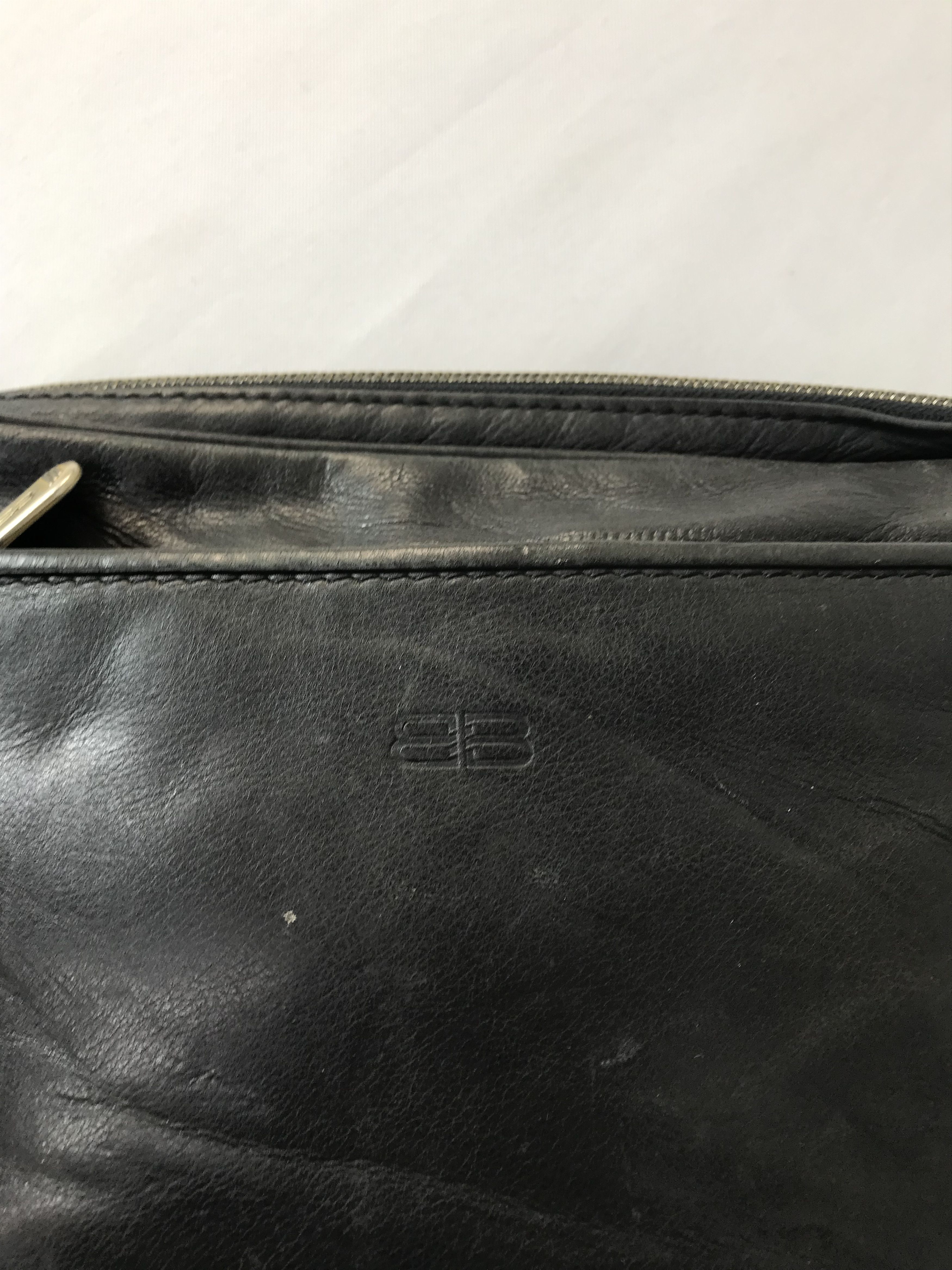 Balenciaga Balenciaga BB Black Leather Second Clutch Wristlet Bag Size ONE SIZE - 4 Thumbnail