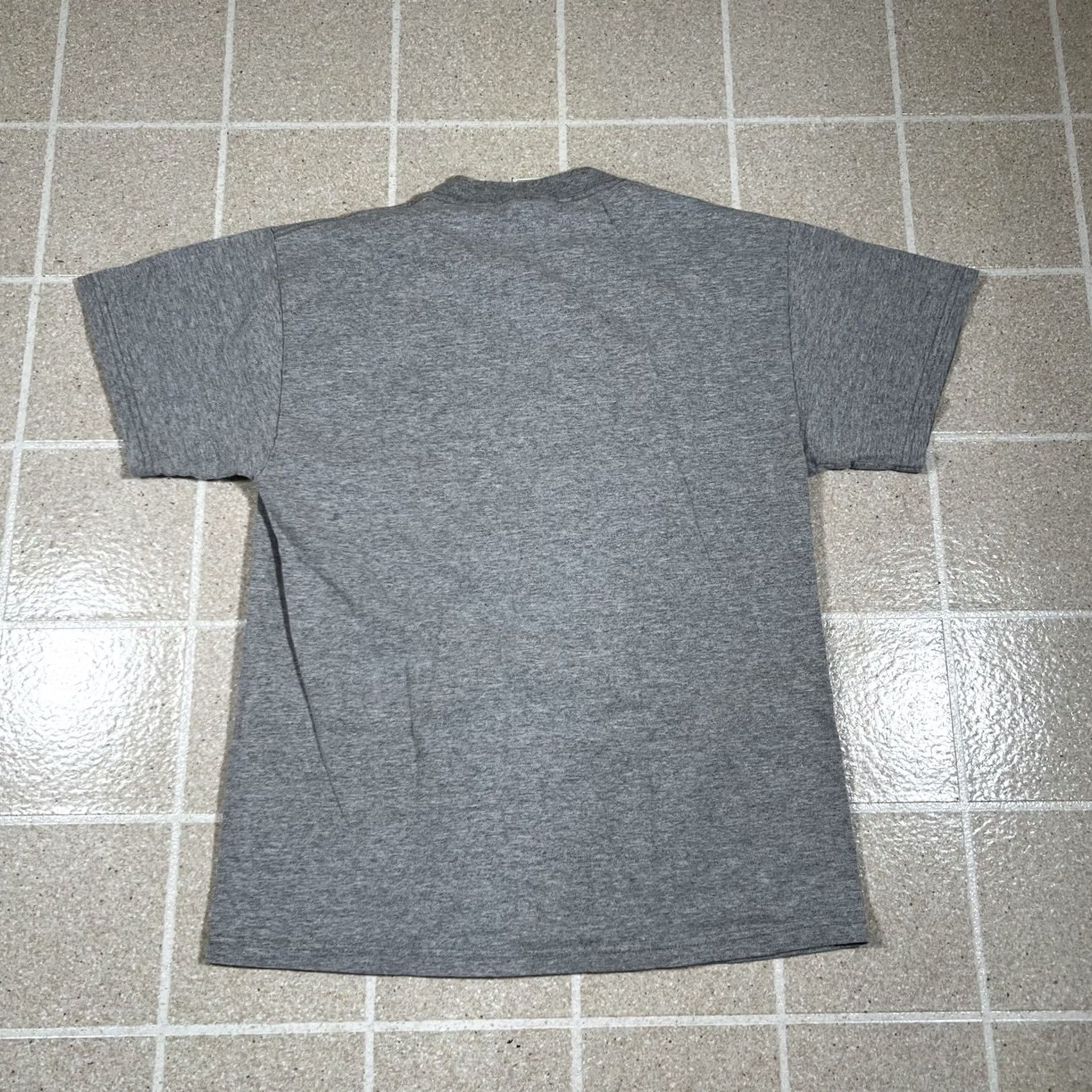 Hanes VINTAGE New Orleans T-Shirt Hanes Heavyweight Gray Short Sleeve Top M Men Size M Size US M / EU 48-50 / 2 - 3 Thumbnail