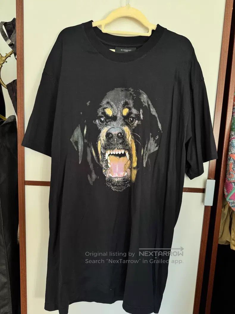Givenchy Givenchy short sleeves Size US M / EU 48-50 / 2 - 1 Thumbnail