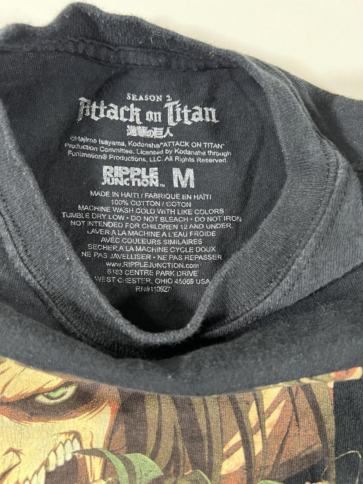 Ripple Junction Attack on Titan Season 2 Graphic T-Shirt - Men's Medium Size US M / EU 48-50 / 2 - 3 Thumbnail