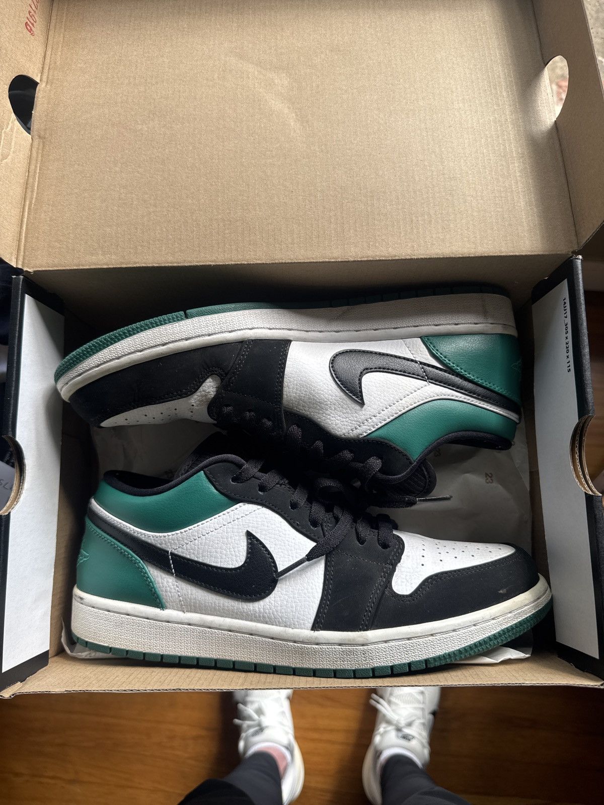 Jordan Brand × Nike Jordan 1 low-Mystic Green Size US 9.5 / EU 42-43 - 6 Thumbnail