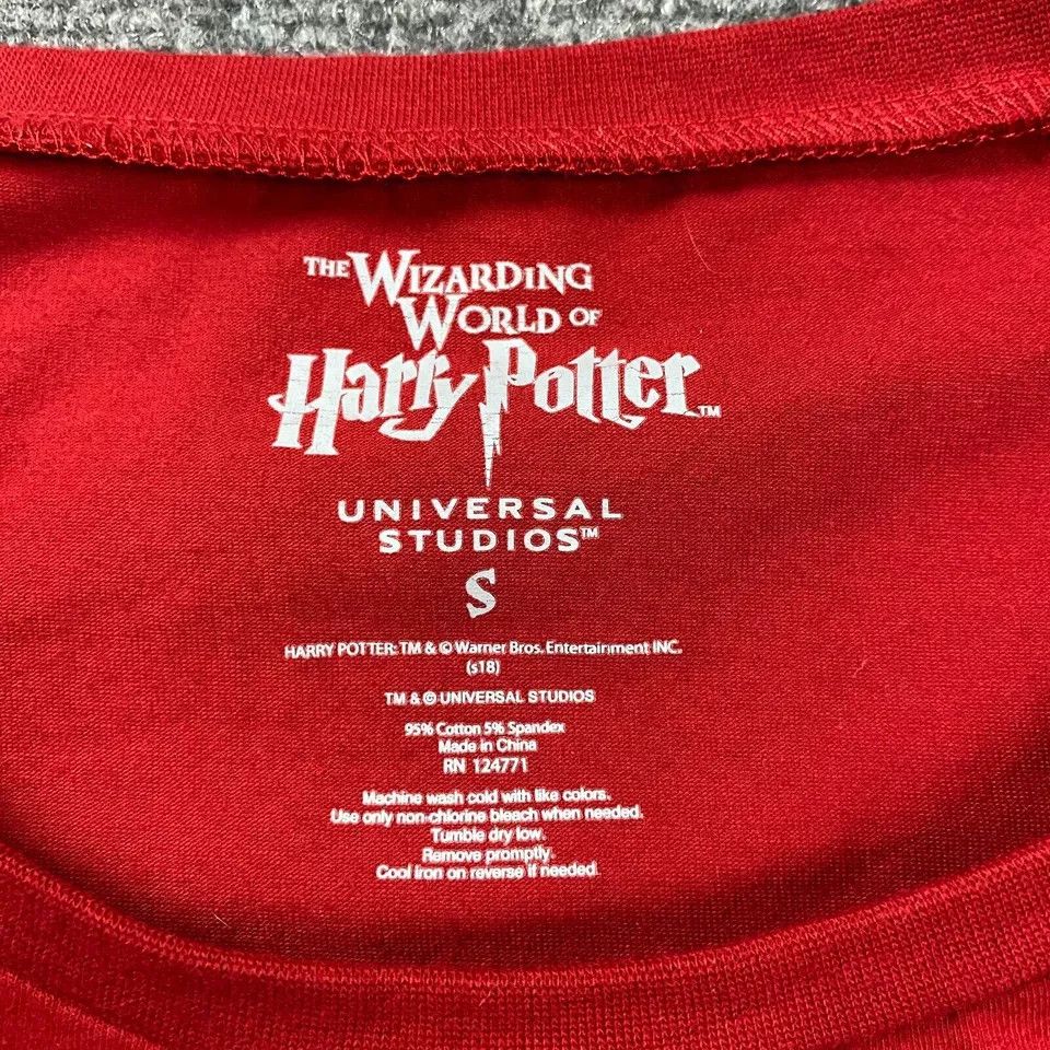 Universal Studios Harry Potter Top Womens Small Gryffindor Universal Studios Size S / US 4 / IT 40 - 3 Thumbnail