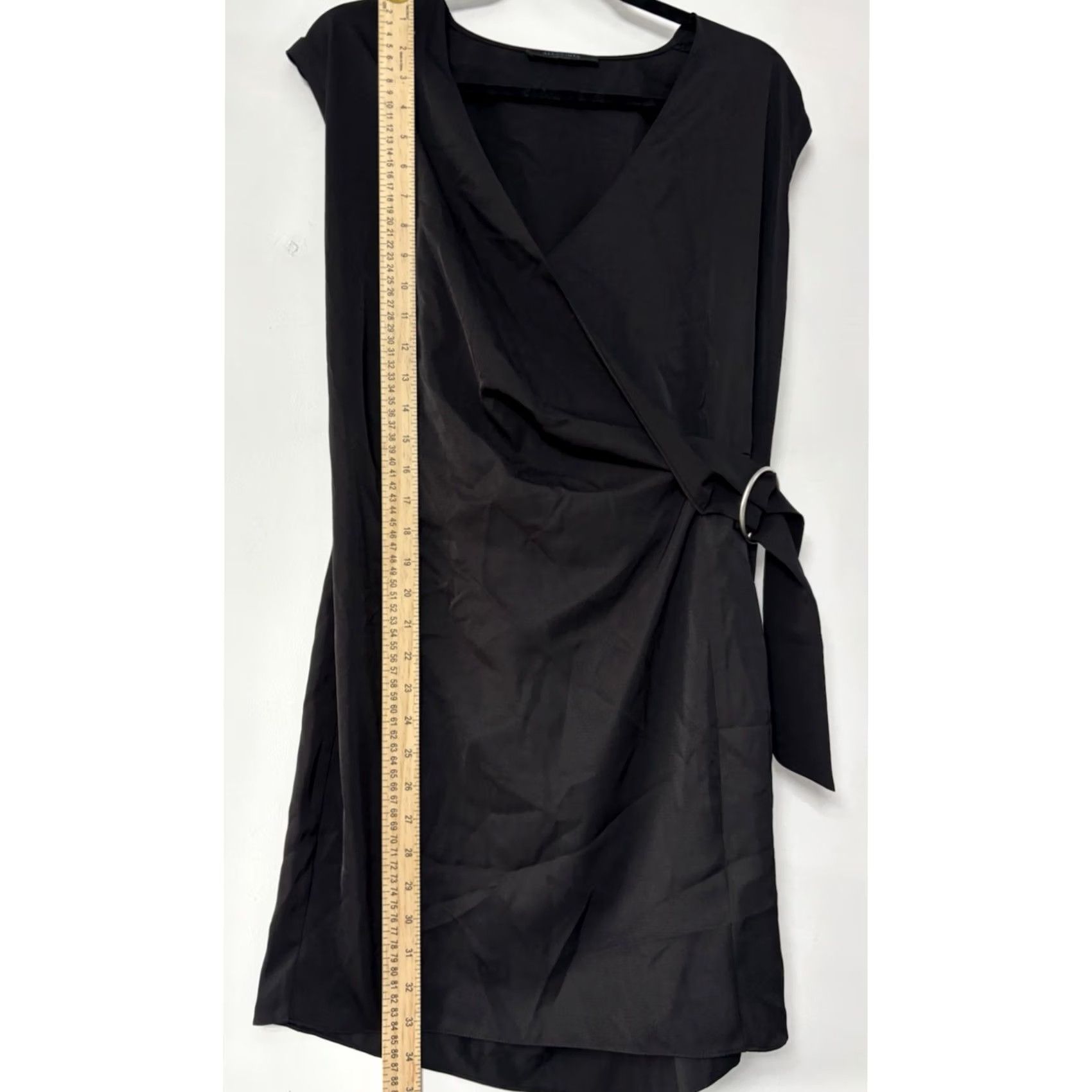Allsaints ALLSAINTS Black Wrap Dress Solid Satin Knee Length M Women Sleeveless V-Neck Tie Casual Formal Menstrual? Size M / US 6-8 / IT 42-44 - 6 Thumbnail