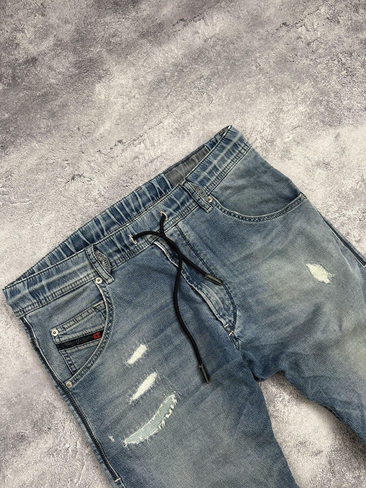 Diesel Vintage Y2K Diesel Distressed Blue Faded Krooley Joggjeans Size US 28 / EU 44 - 7 Thumbnail