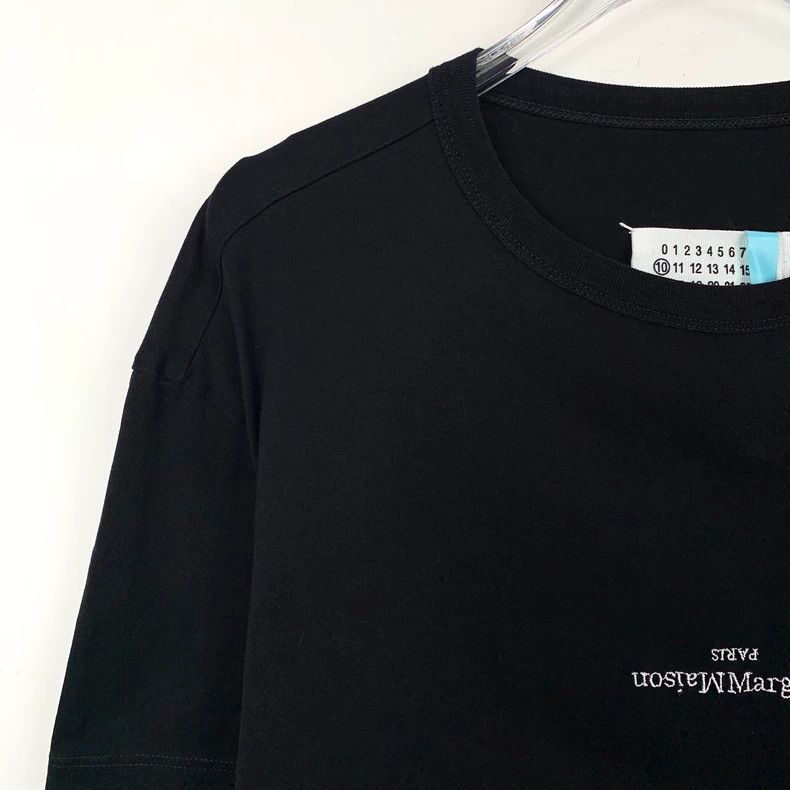 Maison Margiela Maison Margiela Black logo letter printed round-neck cotton Size US M / EU 48-50 / 2 - 3 Thumbnail
