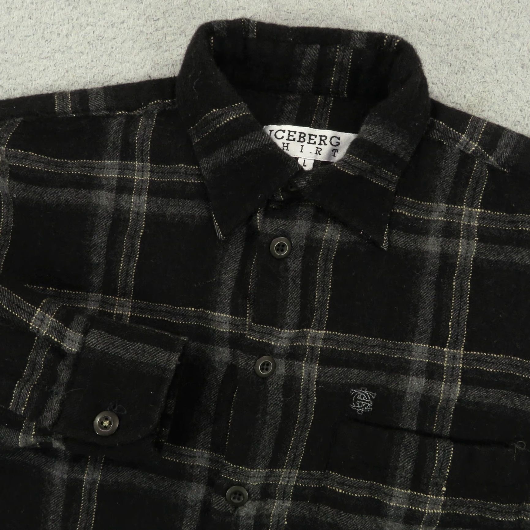 Vintage VINTAGE Iceberg Shirt Mens Large Black Wool Shadow Plaid Long Sleeve Italian Button Up Size US L / EU 52-54 / 3 - 2 Thumbnail