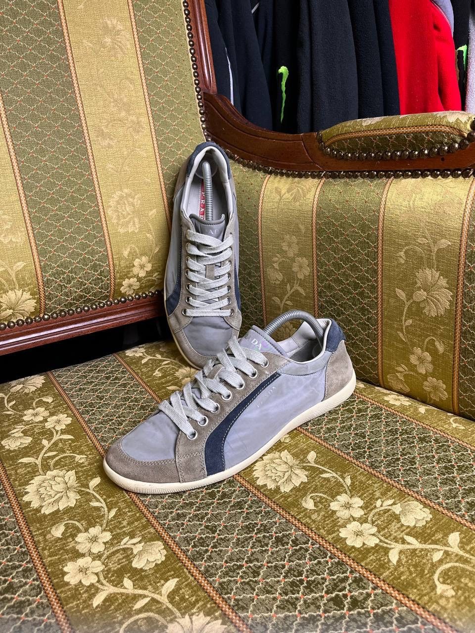 Prada × Vintage Vintage Prada Red Tab Low Top Leather Sneakers EUR 41 Size US 8 / EU 41 - 4 Thumbnail