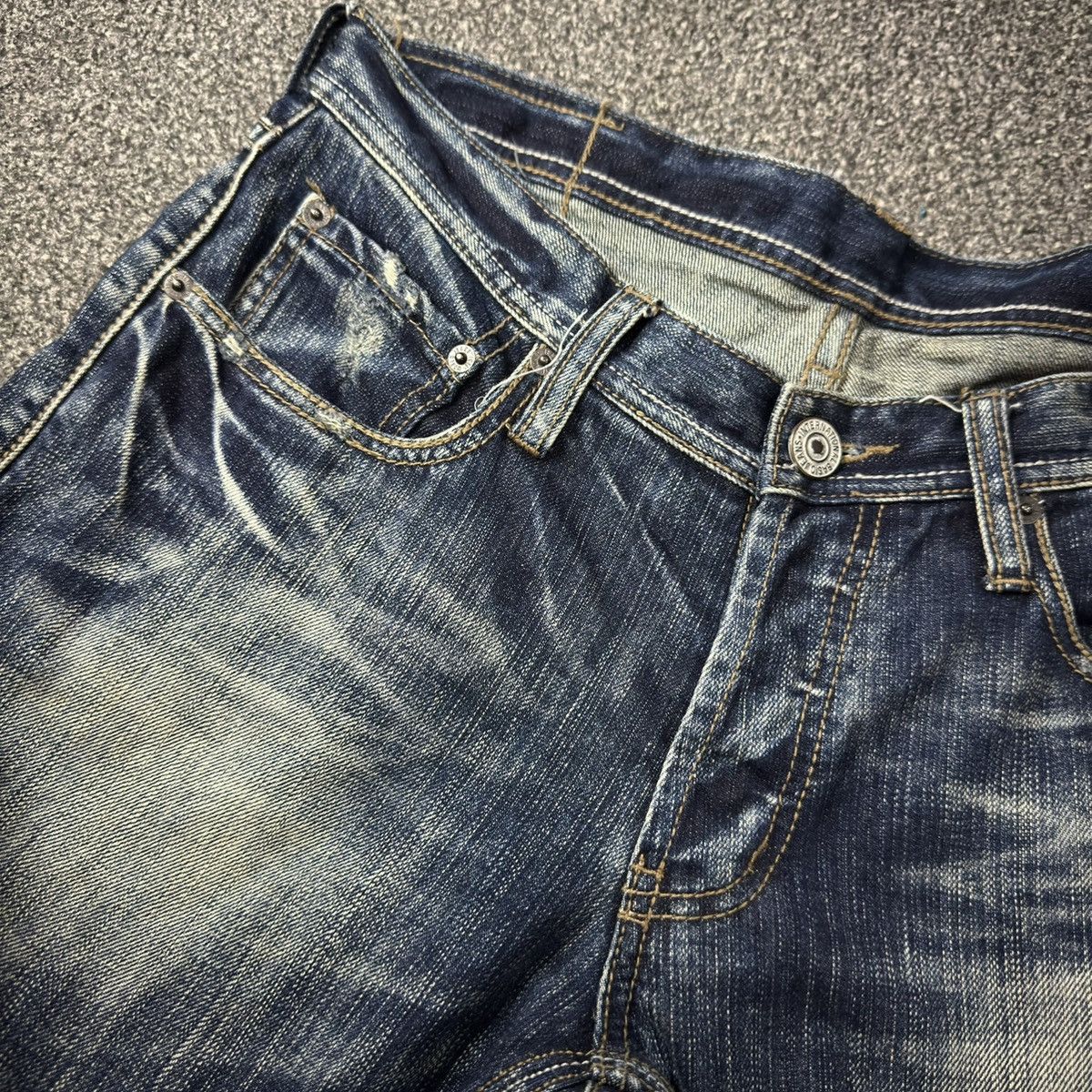 Le Grande Bleu (L.G.B.) Japanese Destroyed Rupert Distressed Opium Denim Archive Y2k Size US 32 / EU 48 - 9 Thumbnail