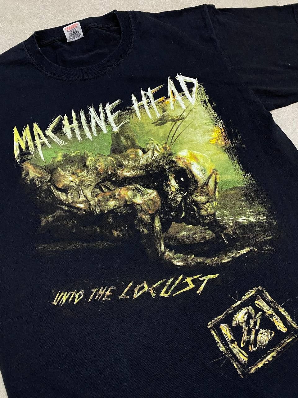 Band Tees Machine Head Unto the Locust Album Promo T-Shirt Size US L / EU 52-54 / 3 - 5 Thumbnail
