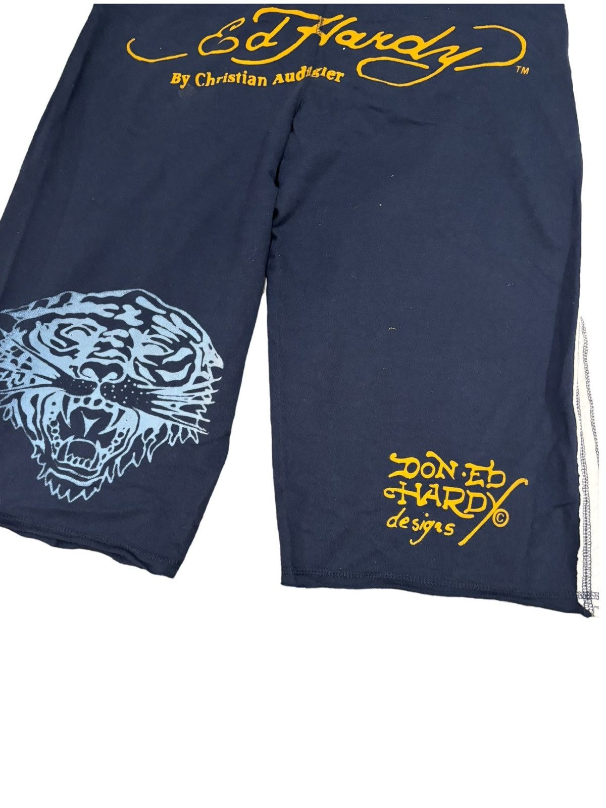 Ed Hardy VTG ED HARDY Christian Audigier SHORTS Graphic Tiger Tattoo Size US 36 / EU 52 - 9 Thumbnail