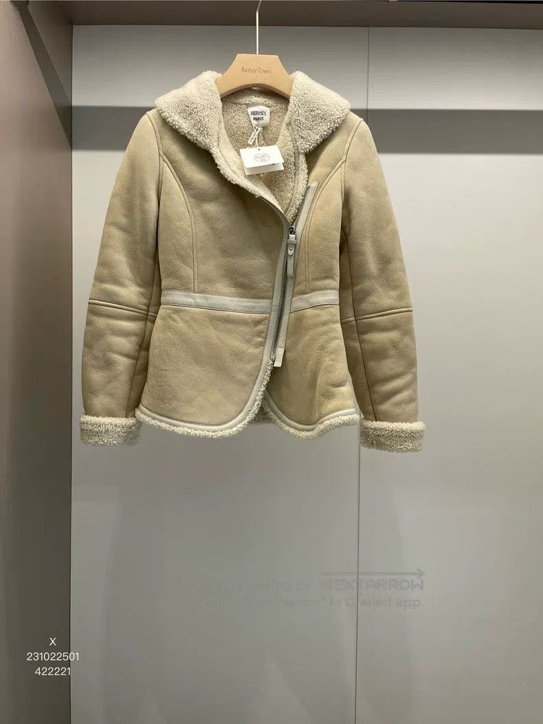 Hermes Hermes Beige lamb fur coat Size XXS / US 00 / IT 34 - 1 Thumbnail