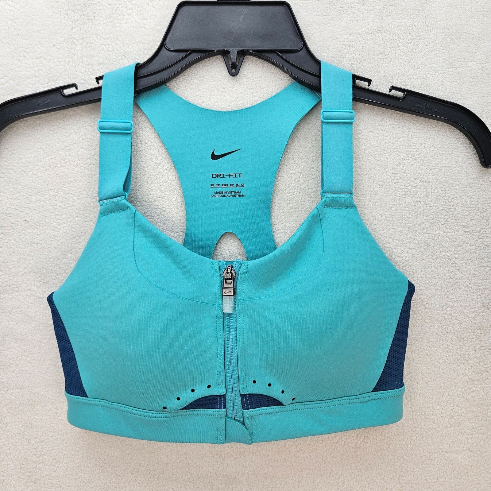 Nike NIKE WOMEN'S XS(A-C) ALPHA FRONT ZIP HIGH SUPPORT SPORTS BRA Size ONE SIZE - 1 Thumbnail