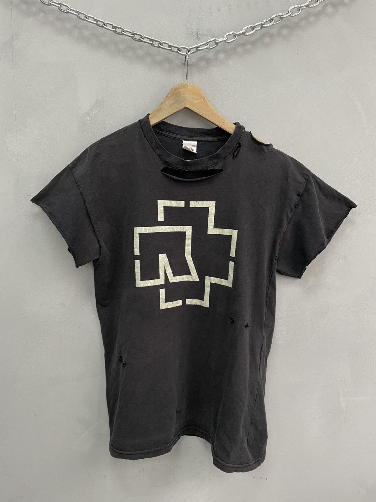 Vintage Rammstein Band Tee balenciaga style faded t-shirt Size US L / EU 52-54 / 3 - 1 Thumbnail
