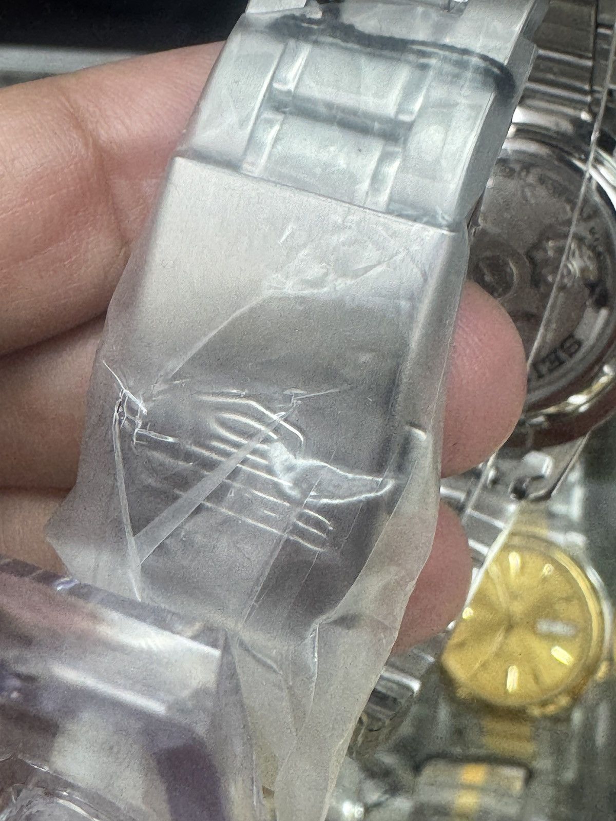 Seiko Seiko Men's Seiko 5 Automatic Gold Dial Size 40 - 6 Thumbnail