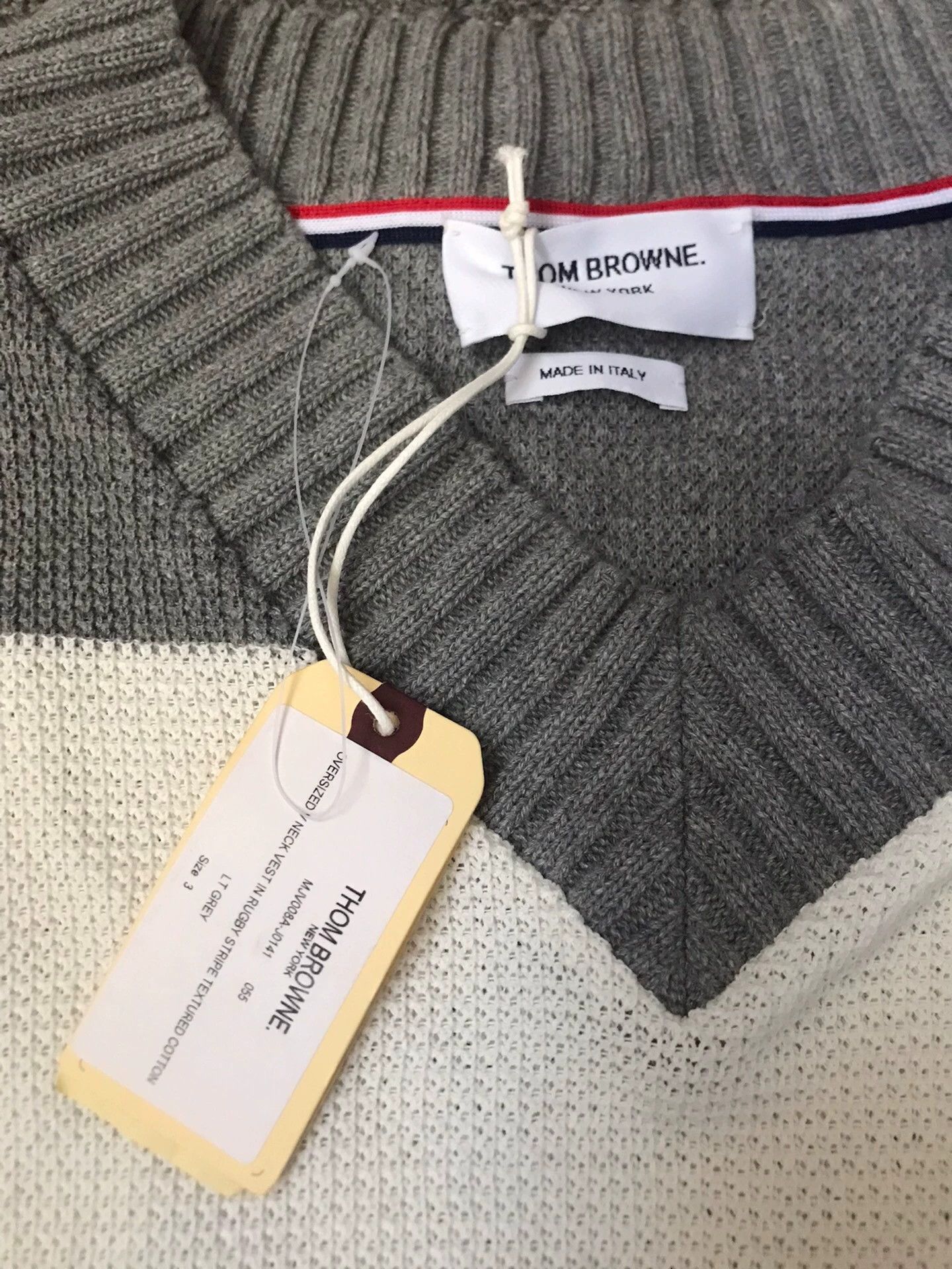 Thom Browne TB V-neck Gray White Cotton Unisex Cuffed Size3 New Size US L / EU 52-54 / 3 - 4 Thumbnail
