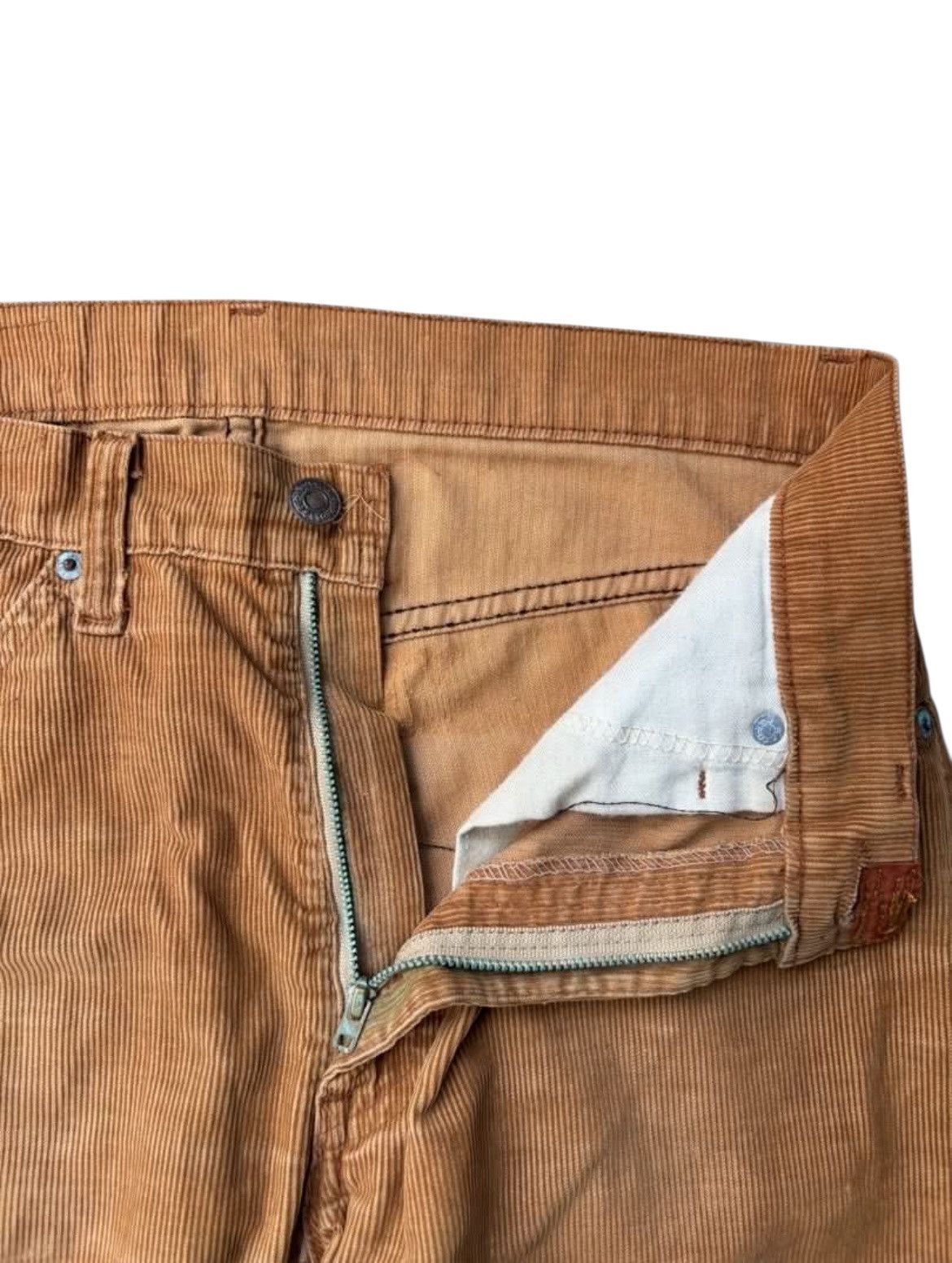 Vintage Vintage 80’s Distressed Levi’s Corduroy Size US 30 / EU 46 - 2 Thumbnail