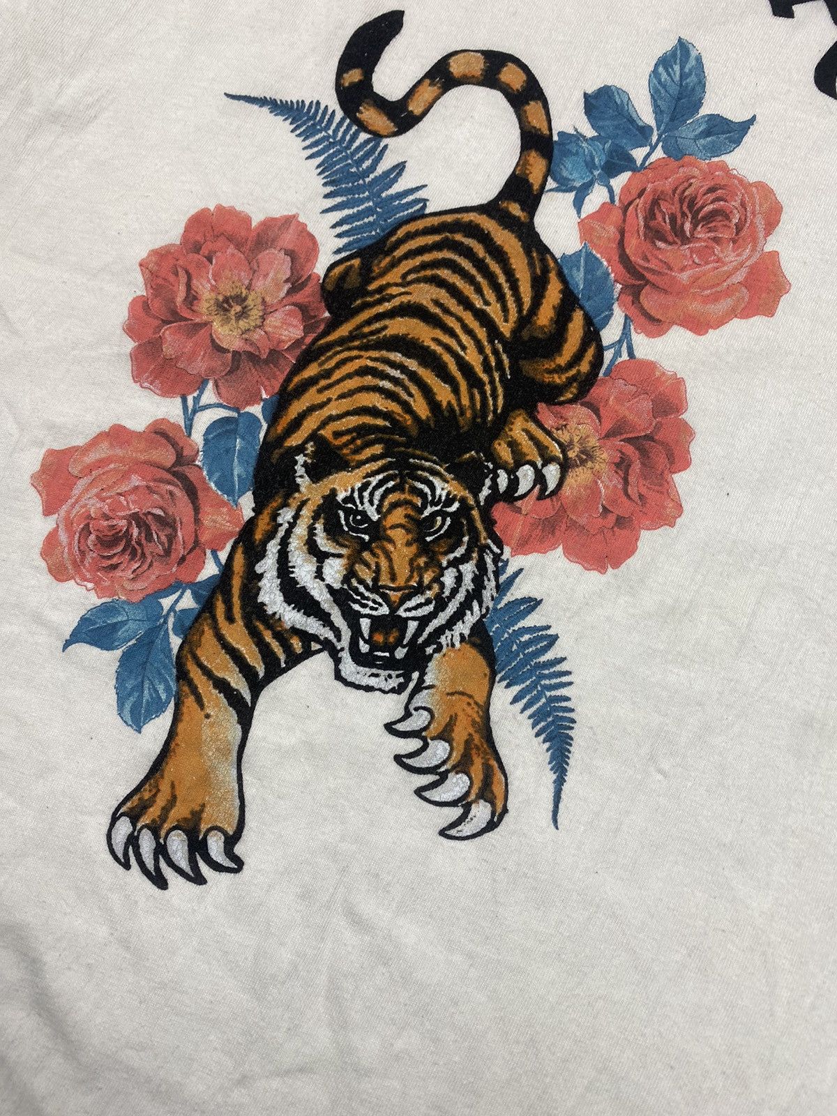 Trapstar London Trapstar T-Shirt Big Logo Tiger Y2K England Short Sleeve Size US L / EU 52-54 / 3 - 10 Thumbnail