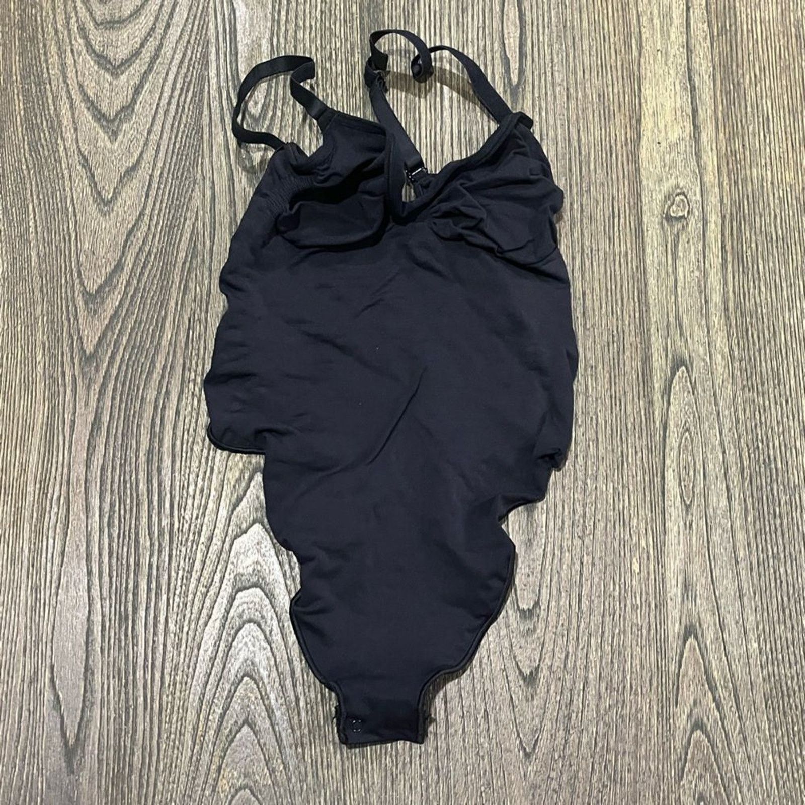 SKIMS NWOT Skims Seamless Sculpt Thong Bodysuit Scoop Neck L Size L / US 10 / IT 46 - 1 Thumbnail