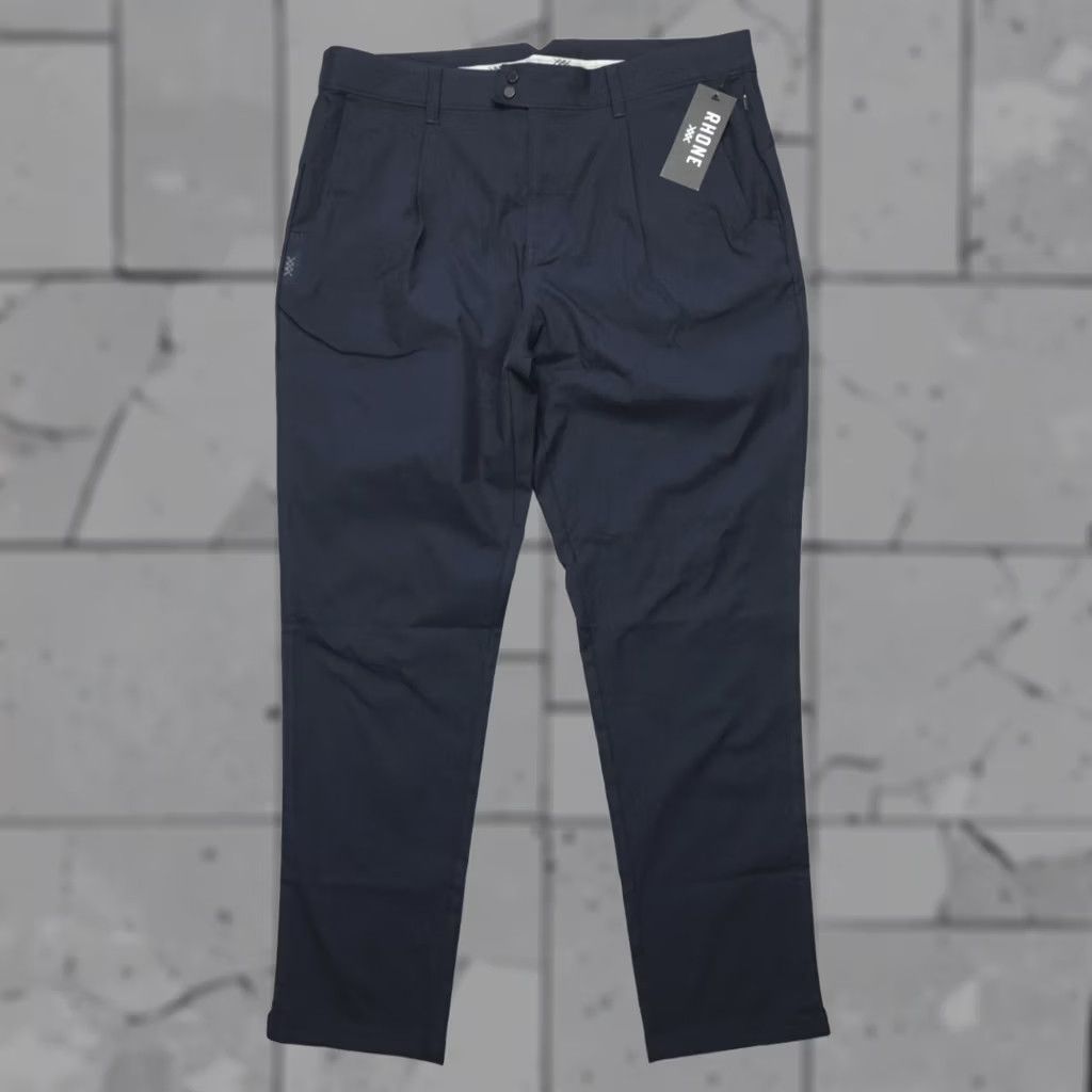 Rhone Rhone Golf Tour Trouser Pants True Navy 31x32 Regular Fit Water Resistant Chino Classic Men Pants Shoes? Size US 31 - 1 Thumbnail