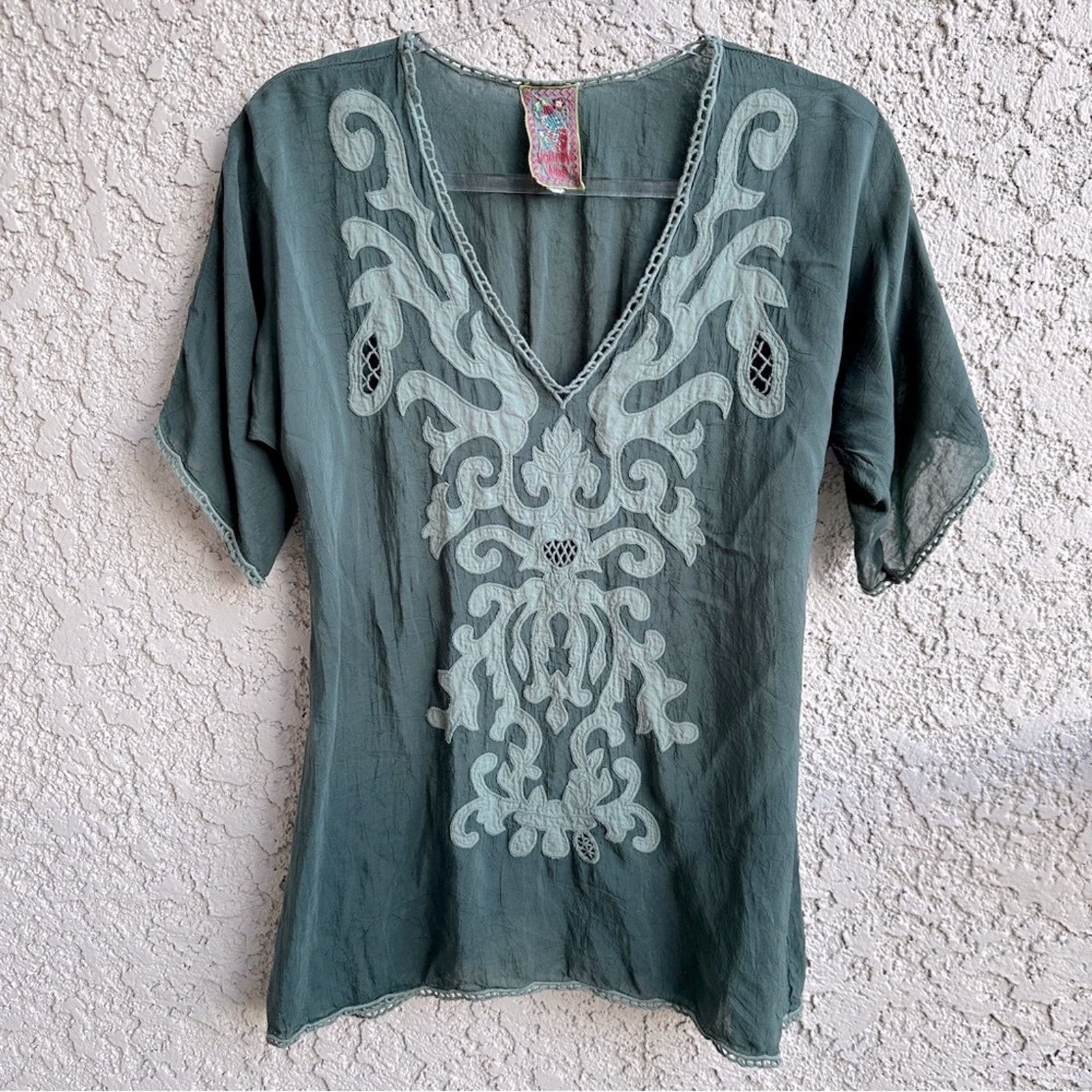 Johnny Was JOHNNY WAS Embroidered Harley Short Sleeve Flowy Top XS Size XS / US 0-2 / IT 36-38 - 2 Thumbnail