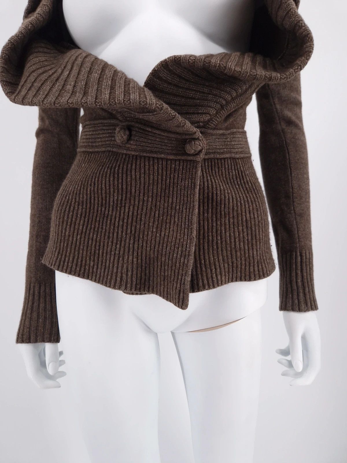 Givenchy Givenchy Riccardo Tisci Merino Wool Sculptural Cardigan Size S / US 4 / IT 40 - 3 Thumbnail