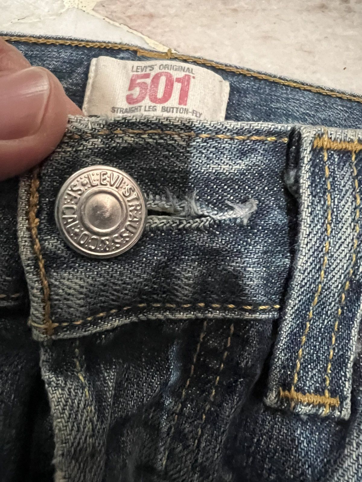 Levi's × Levi's Vintage Clothing VINTAGE LEVIS 501 DISTRESSED JEAN Size US 31 - 13 Thumbnail