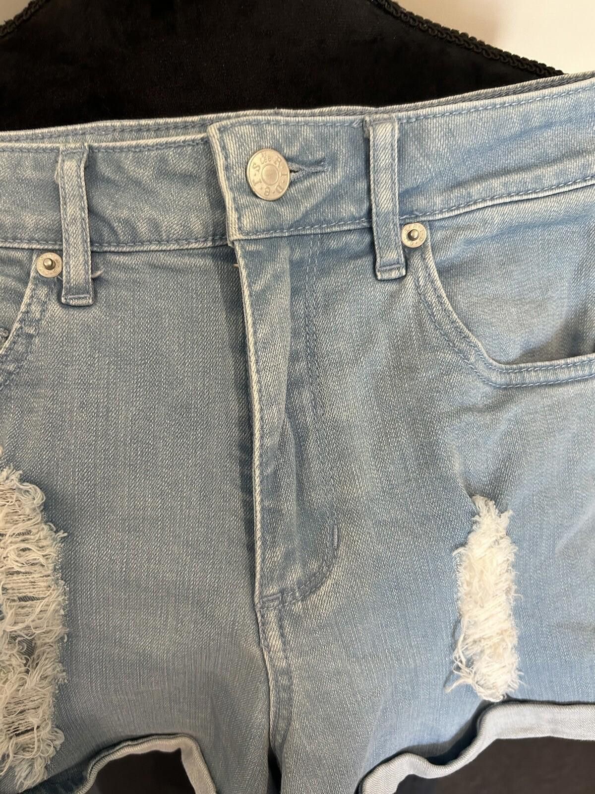 Lee Riders By Lee Denim Blue Jean Shorts Reg Fit Zip - Sz 7 (003 Size 25" / US 0 / IT 36 - 9 Thumbnail