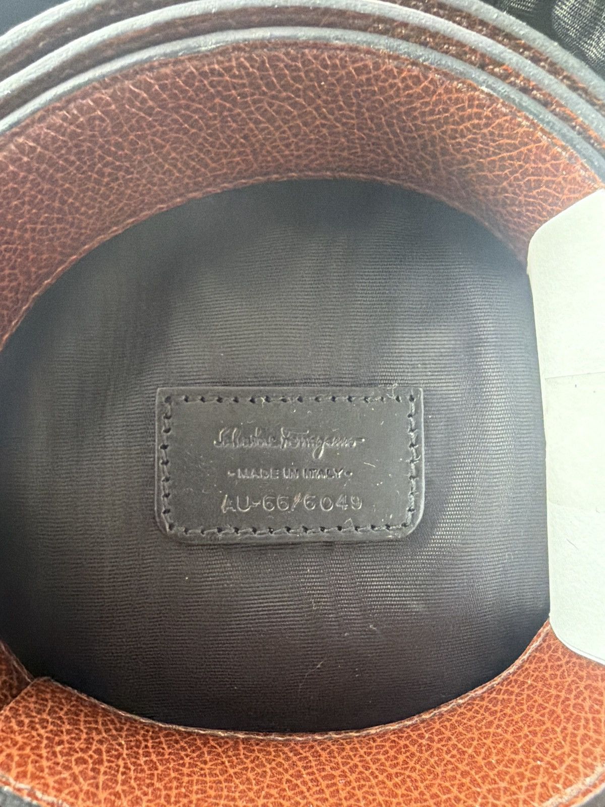 Salvatore Ferragamo Reversible black/brown w/ 2 buckles & carrying case Size ONE SIZE - 5 Thumbnail
