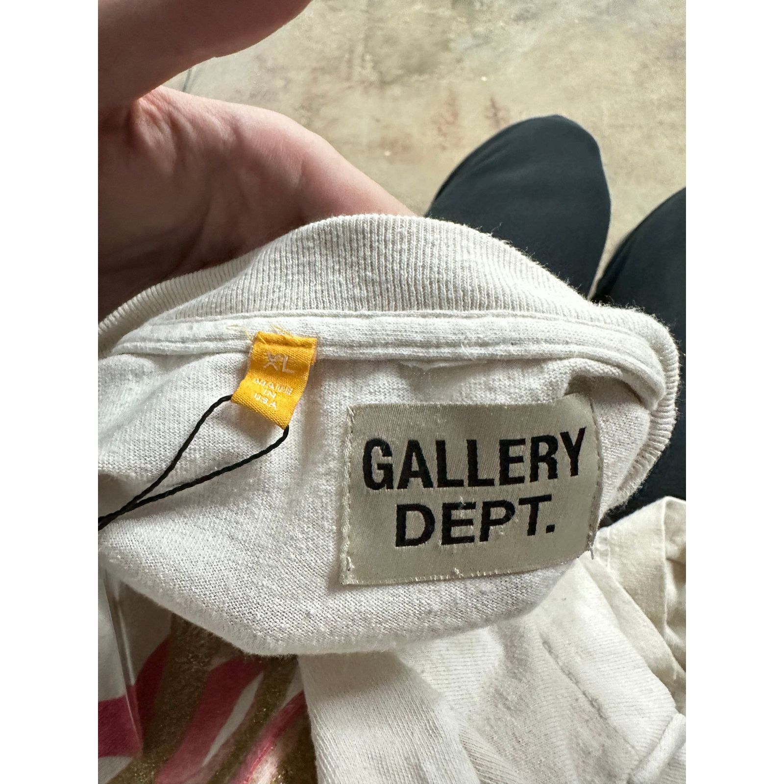 Gallery Dept. Gallery Dept Tee Cream XL Used Size US XL / EU 56 / 4 - 4 Thumbnail