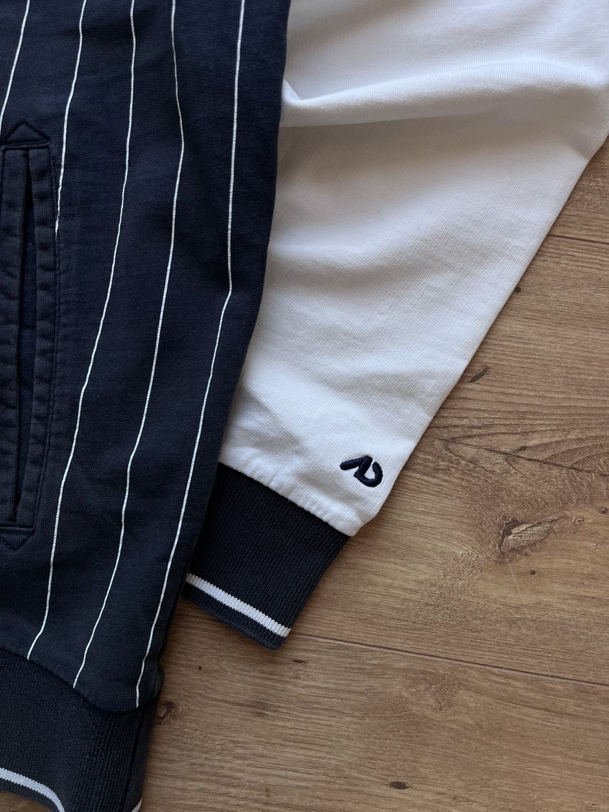 Nike 00’s NIKE ATHLETIC DEPT RETRO Y2K SWOOSH LOGO TRACK JACKET Size US L / EU 52-54 / 3 - 4 Thumbnail