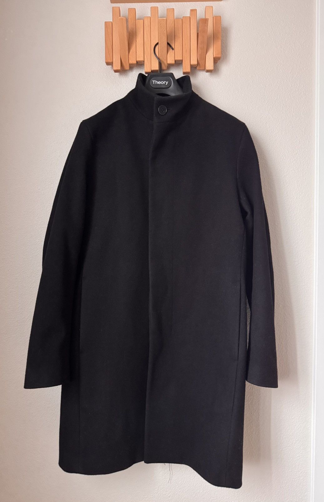 Theory Theory Melton Wool-Cashmere blend Belvin Coat (black, small) Size US S / EU 44-46 / 1 - 1 Thumbnail