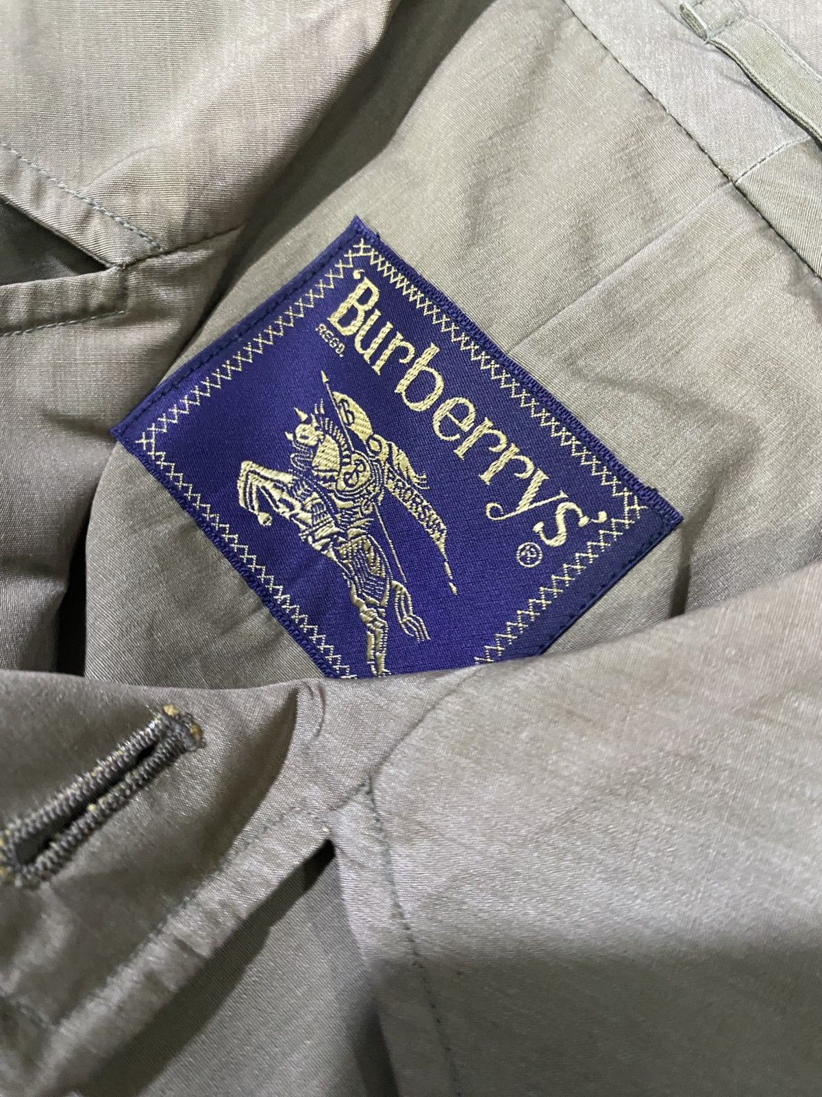 Burberry Vintage 90’s Burberrys Trench Coat Size US L / EU 52-54 / 3 - 9 Thumbnail