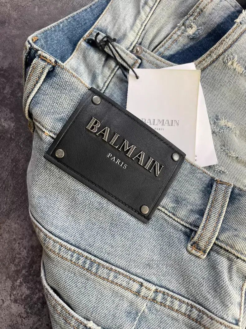 Balmain BALMAIN Blue Washed Large Destroyed Faded Denim Jeans Size US 32 / EU 48 - 7 Thumbnail