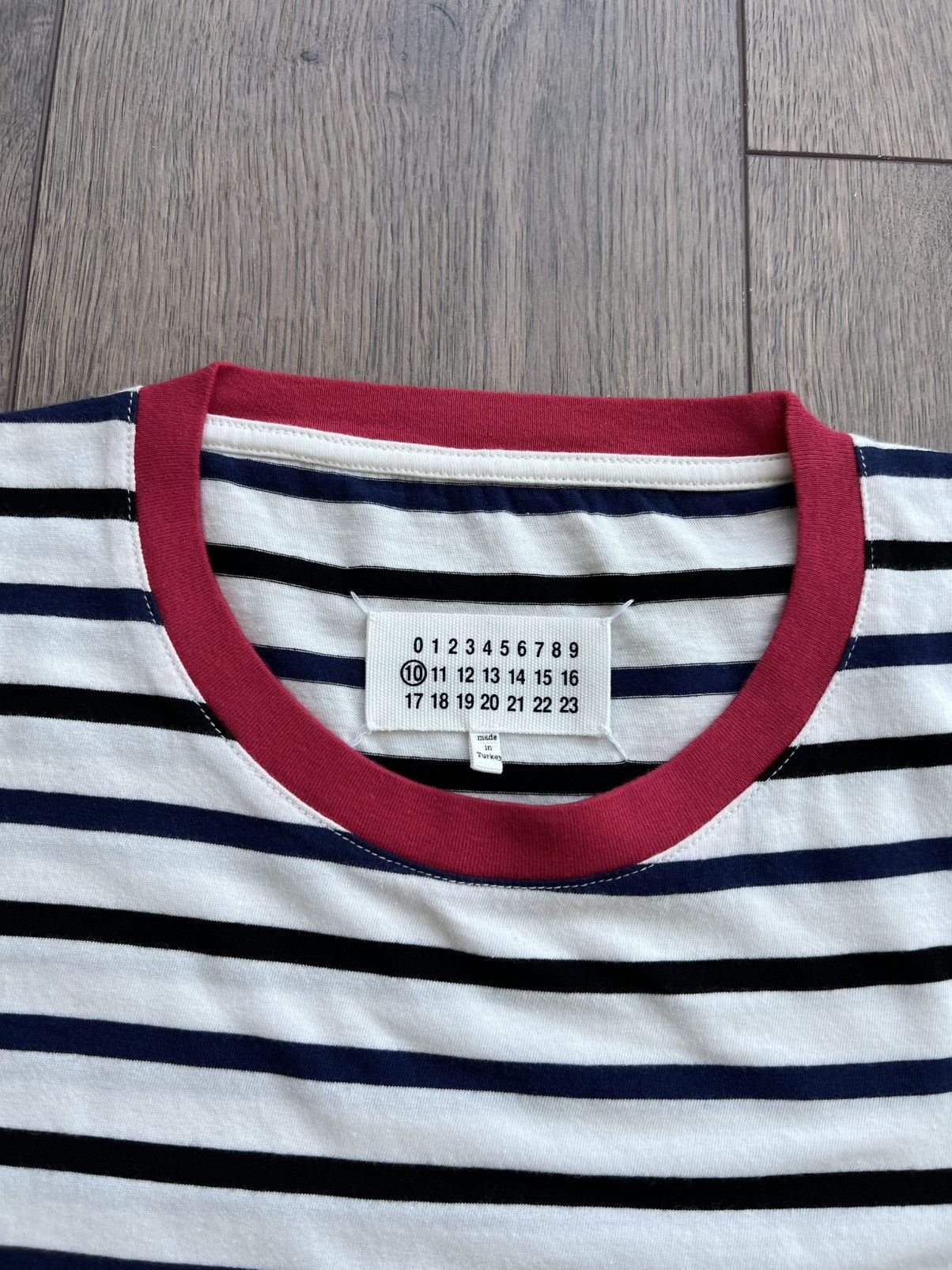 Maison Margiela Maison Margiela Tricolore Classic Stripe T-Shirt Size US S / EU 44-46 / 1 - 2 Thumbnail