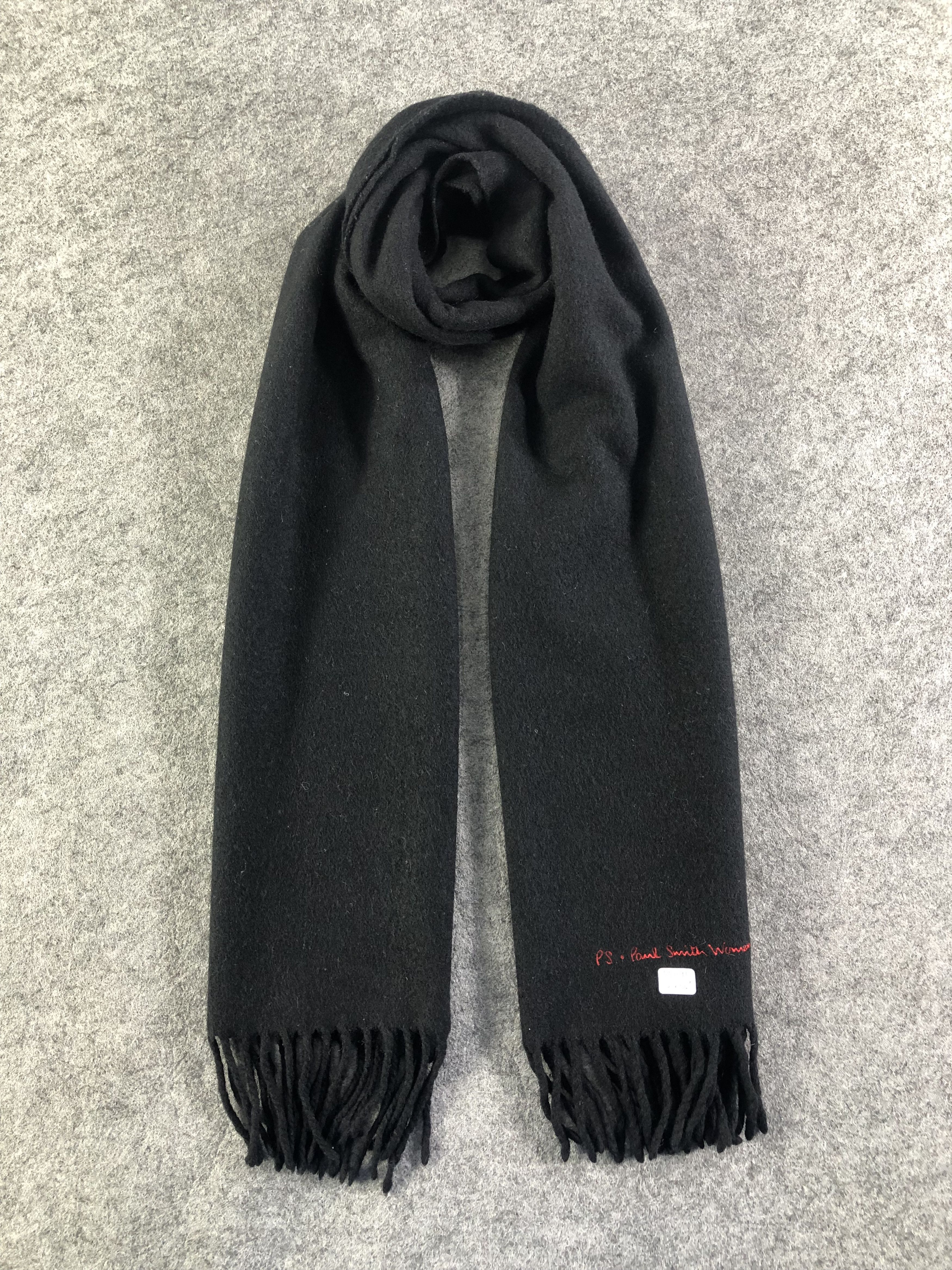 Paul Smith Paul Smith Scarf / Muffler / Neckwear Size ONE SIZE - 1 Thumbnail