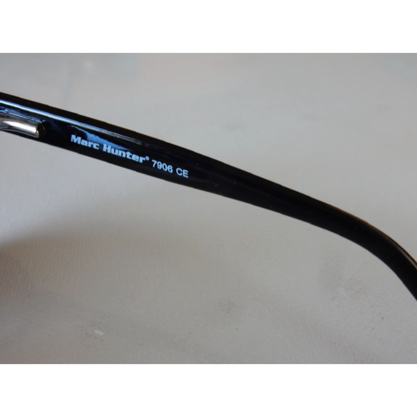 Hunter VINTAGE Marc Hunter Sunglasses Men Black 56mm 18mm 140mm 7906 Size ONE SIZE - 5 Thumbnail