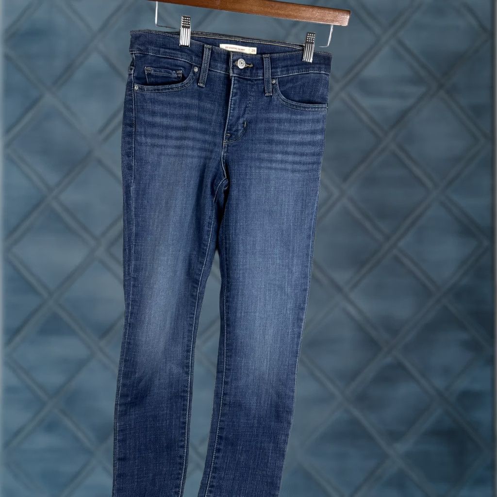 Levi's Levi's 311 Shaping Skinny Jeans Womens 26 Blue Medium Wash Mid Rise Stretch Size 26" / US 2 / IT 38 - 1 Thumbnail