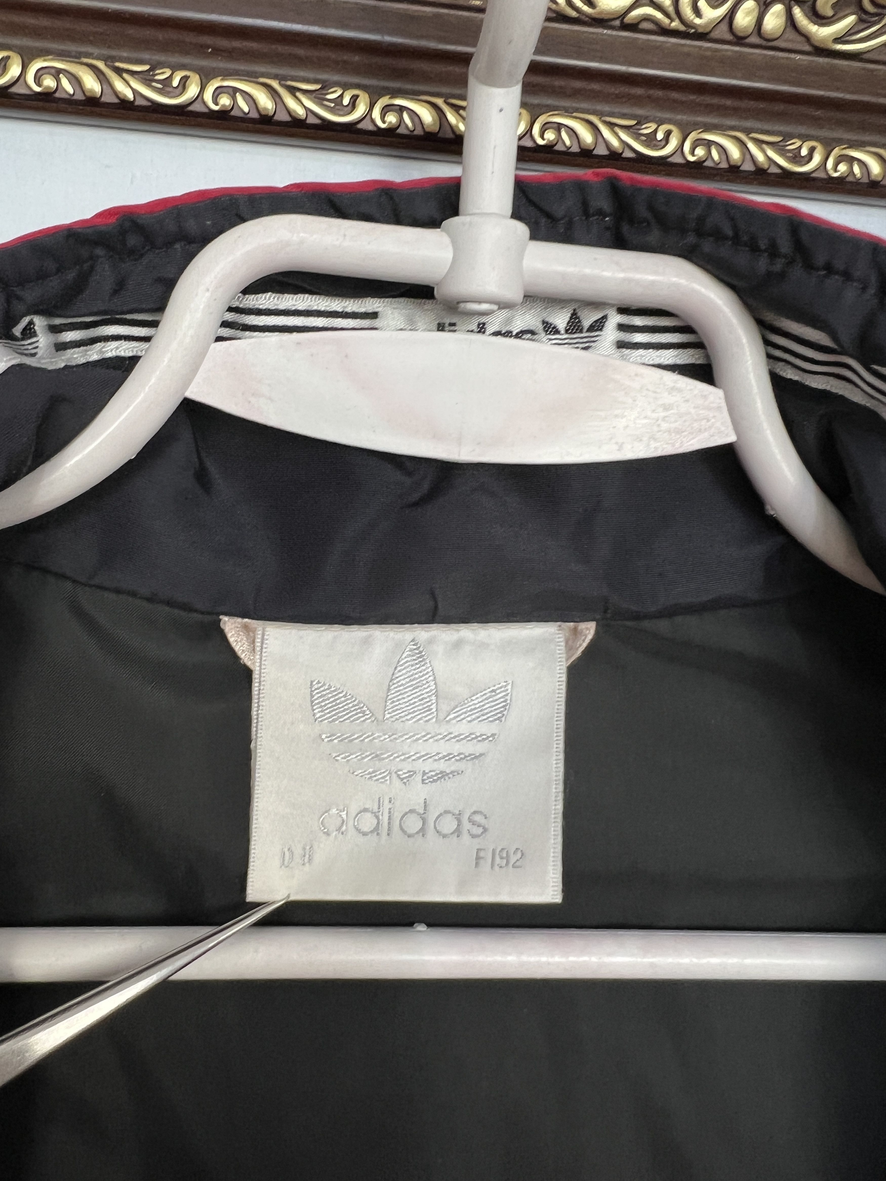 Adidas Vintage 90's Liverpool Padded Jacket Soccer Bomber Track Top Size US L / EU 52-54 / 3 - 8 Thumbnail