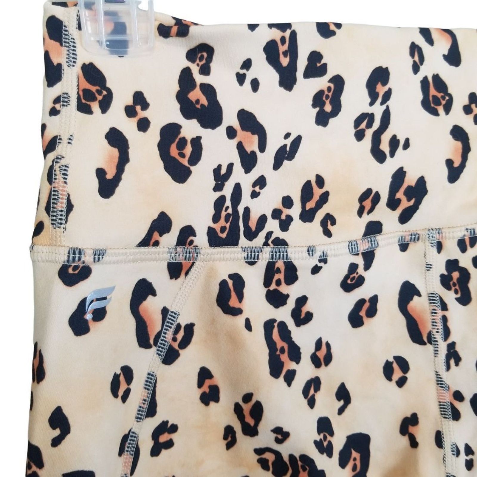 Fabletics Fabletics On-The-Go Powerhold High Waist Leggings Leopard Size 25" / US 0 / IT 36 - 7 Thumbnail