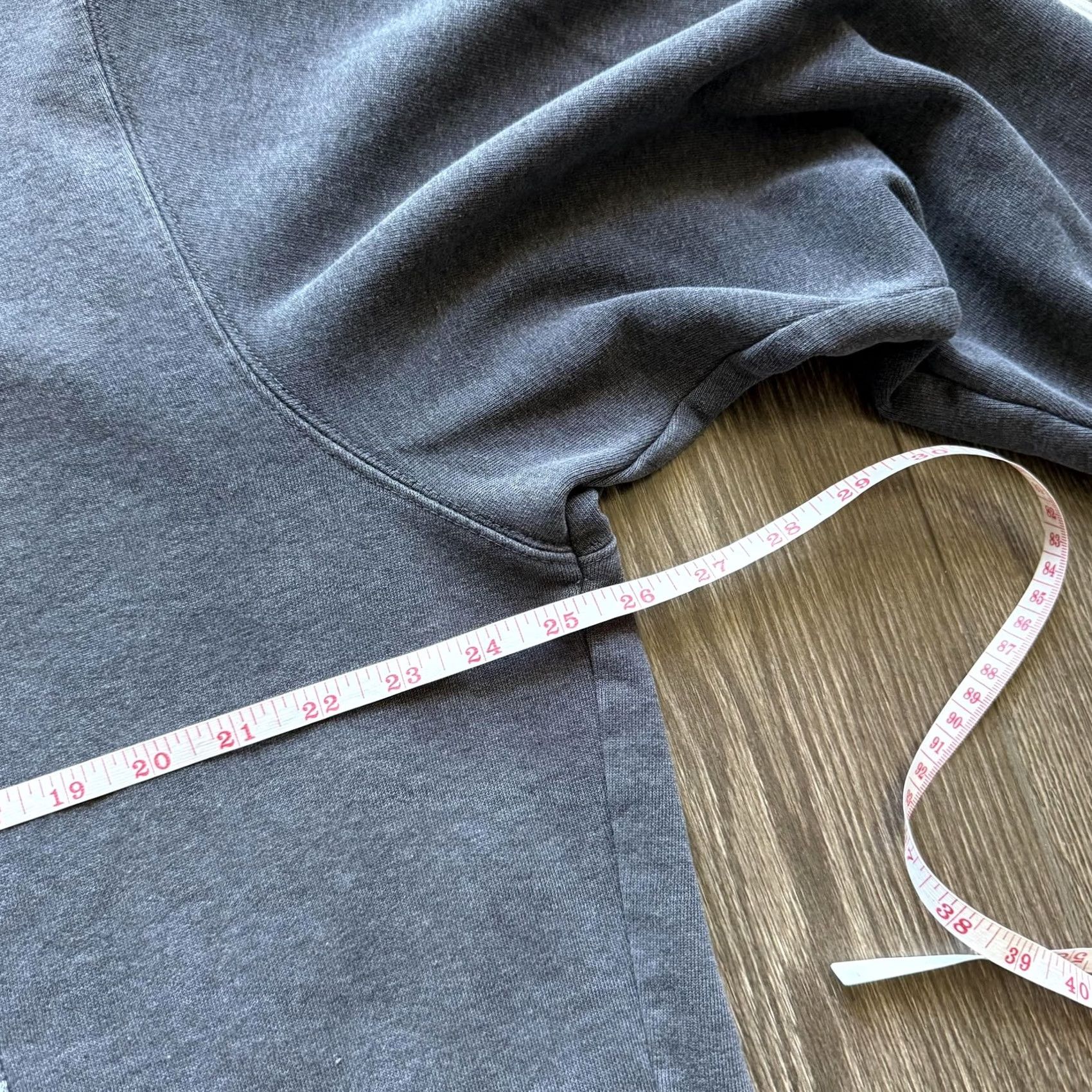 Aeropostale VINTAGE Aeropostale Hoodie Mens XL Gray AERO Athletics Logo Fleece Sweatshirt 2000s Y2K Sports Graphic Print Kangaroo Pocket Size US XL / EU 56 / 4 - 7 Thumbnail