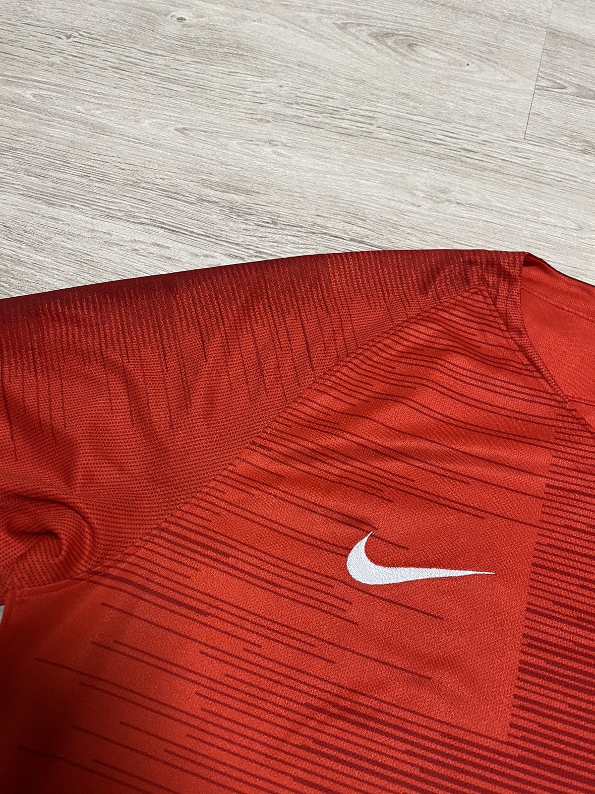 Nike Nike Jersey National Team England 2018 Home shirt size L Size US L / EU 52-54 / 3 - 3 Thumbnail