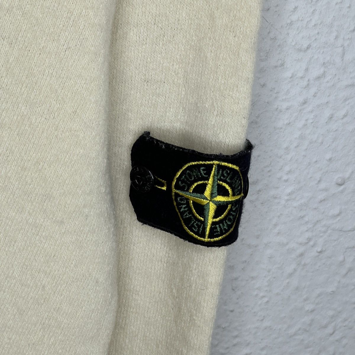Stone Island Vintage Stone Island Jumper Sweater Knit Wool Beige Badge Size US M / EU 48-50 / 2 - 5 Thumbnail
