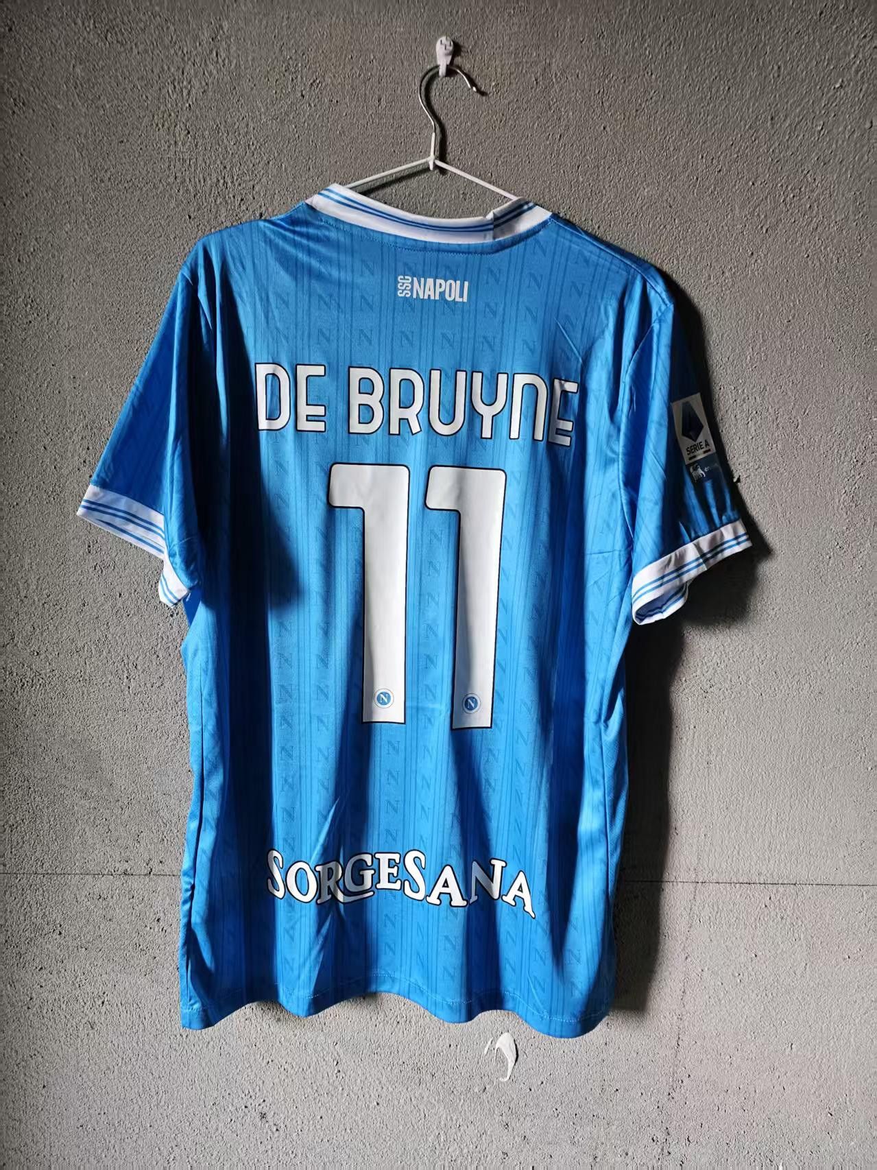 サイズ：L ナポリ スペシャルジャージ 【DE BRUYNE 11 番】 サイズ：L ナポリ スペシャルジャージ 【DE BRUYNE 11 番】 De