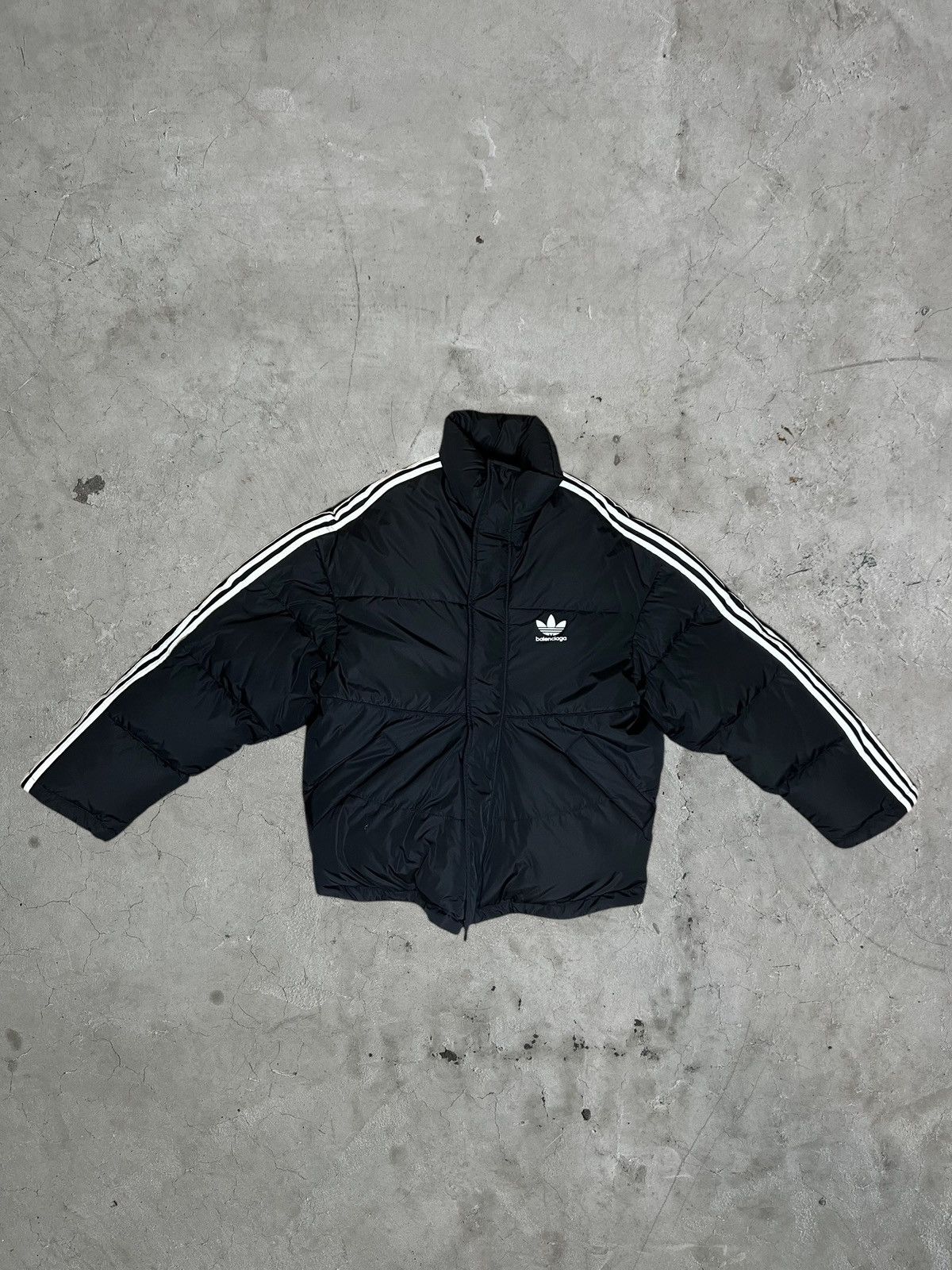 Balenciaga Balenciaga x Adidas Puffer Jacket Size US M / EU 48-50 / 2 - 2 Thumbnail